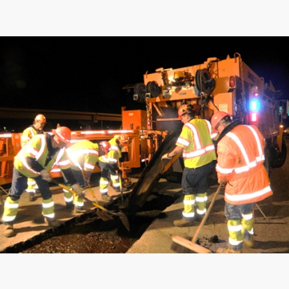 Asphalt Repair with Truck-mounted Hot Box and MBT-1 Work Zone 